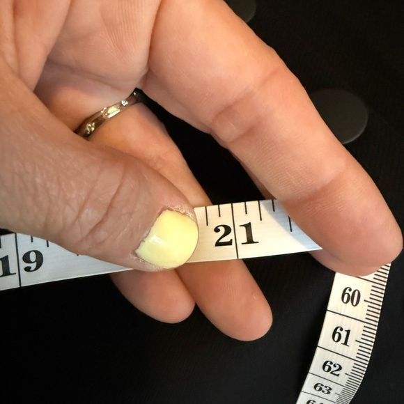 Cabi top • women’s small - Picture 6 of 6